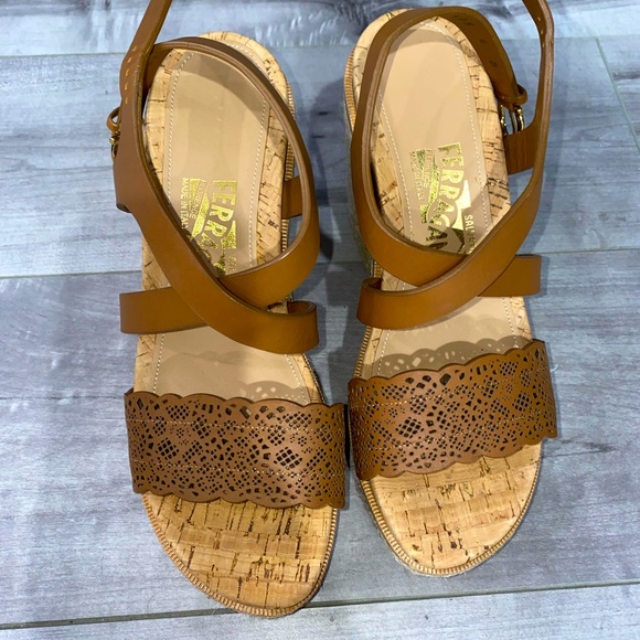 Sandals - Picture 3 of 3